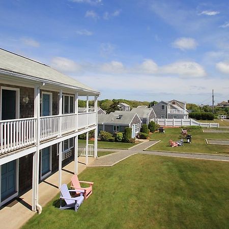 Colonial Acres Resort Уест Ярмут Екстериор снимка