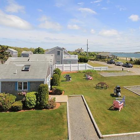 Colonial Acres Resort Уест Ярмут Екстериор снимка